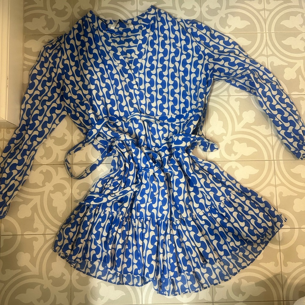 Zara Blue and White Patterned Dress